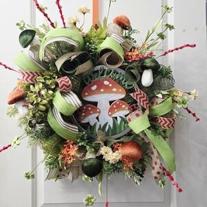 Welcome Mushroom Garden Wreath